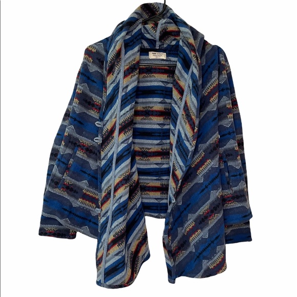 Levi's Jackets & Blazers - Levi's x Pendleton Jacquard Wool Poncho Wrap Hooded Jacket size XS